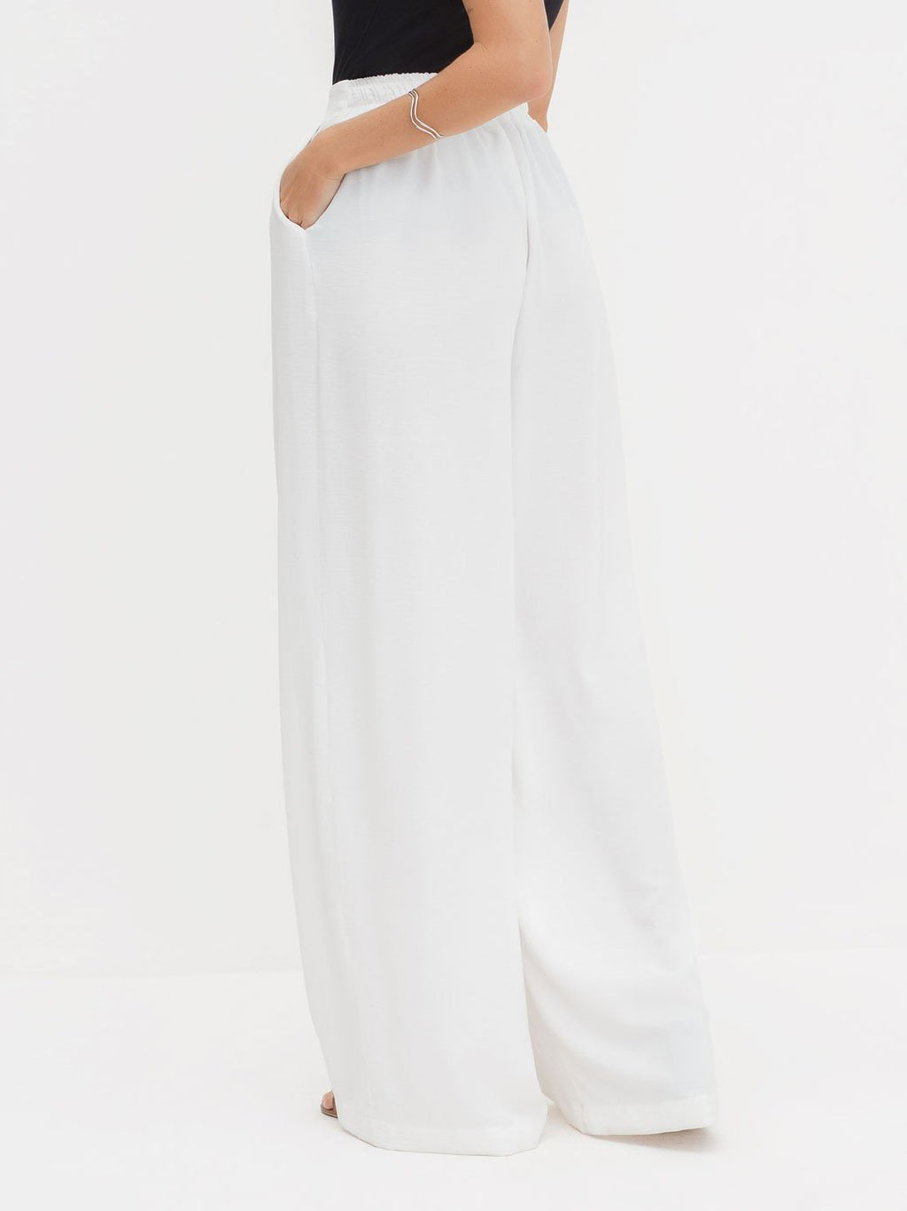 Calça Alfaiataria Pantalona Off White Paola