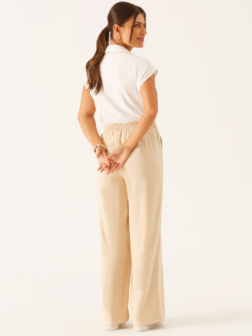 Calça Alfaiataria Wide Leg em Viscose Aveia Vitoriana