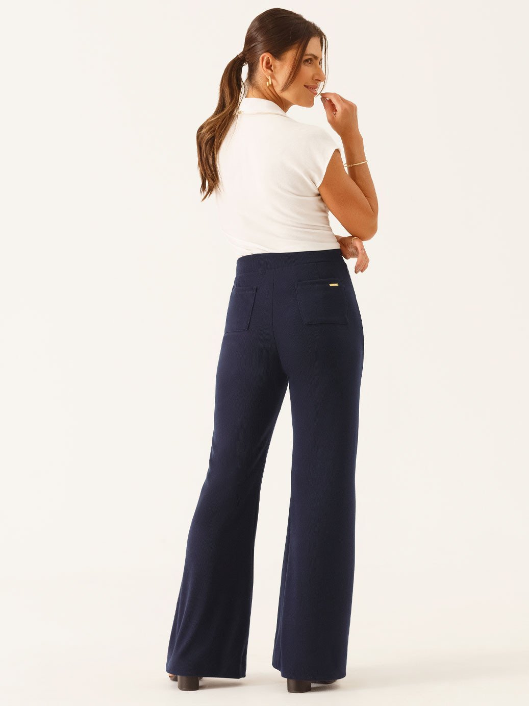 Calça Flare de Malha Marinho Vitalina