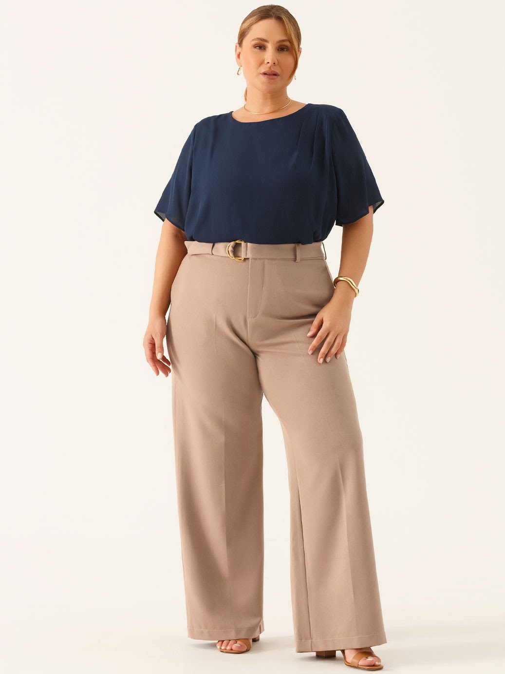 Blusa Manga Curta em Crepe Plus SIze Marinho Marta