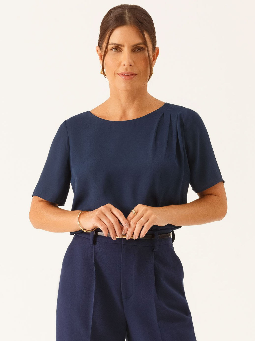 Blusa Manga Curta em Crepe Marinho Marta
