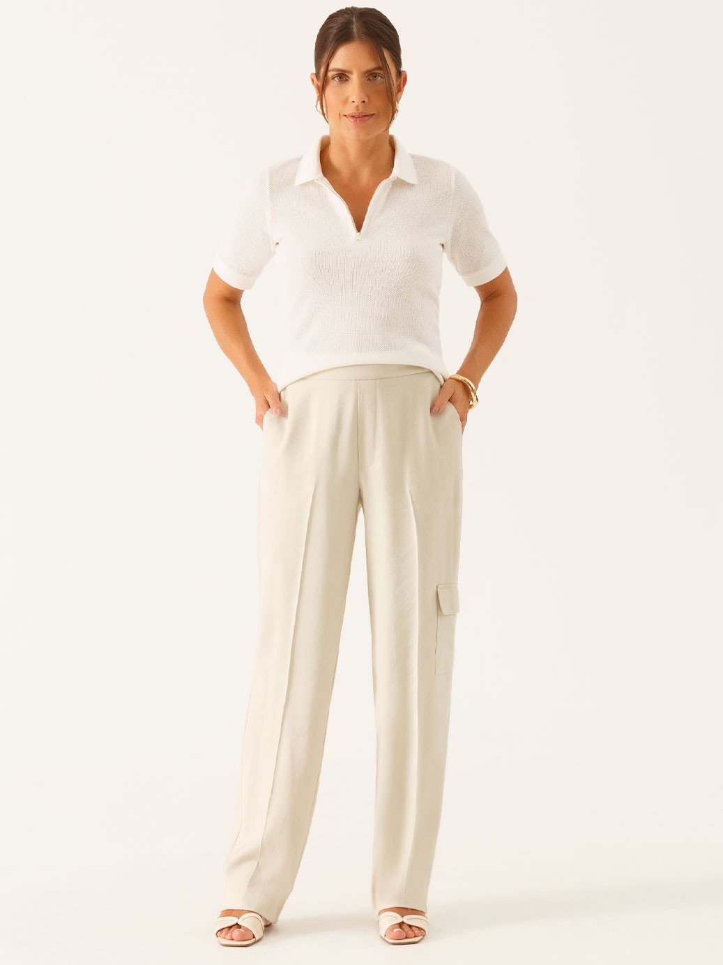 Blusa Polo em Malha Texturizada Off White Talira