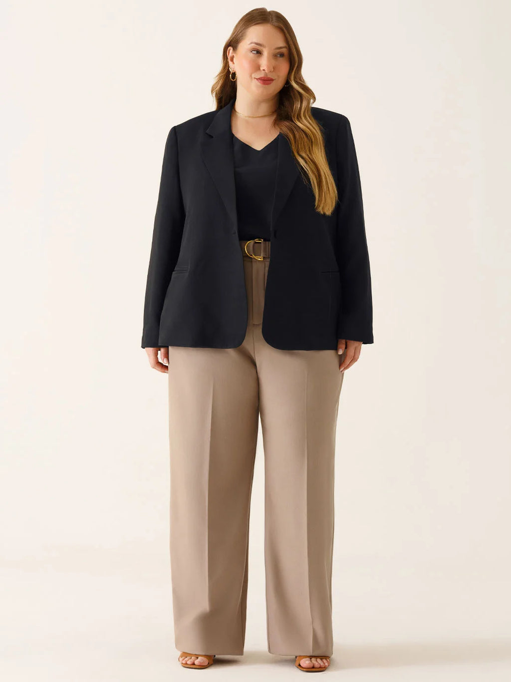 Blazer Botão Único Plus Size Preto Chantal