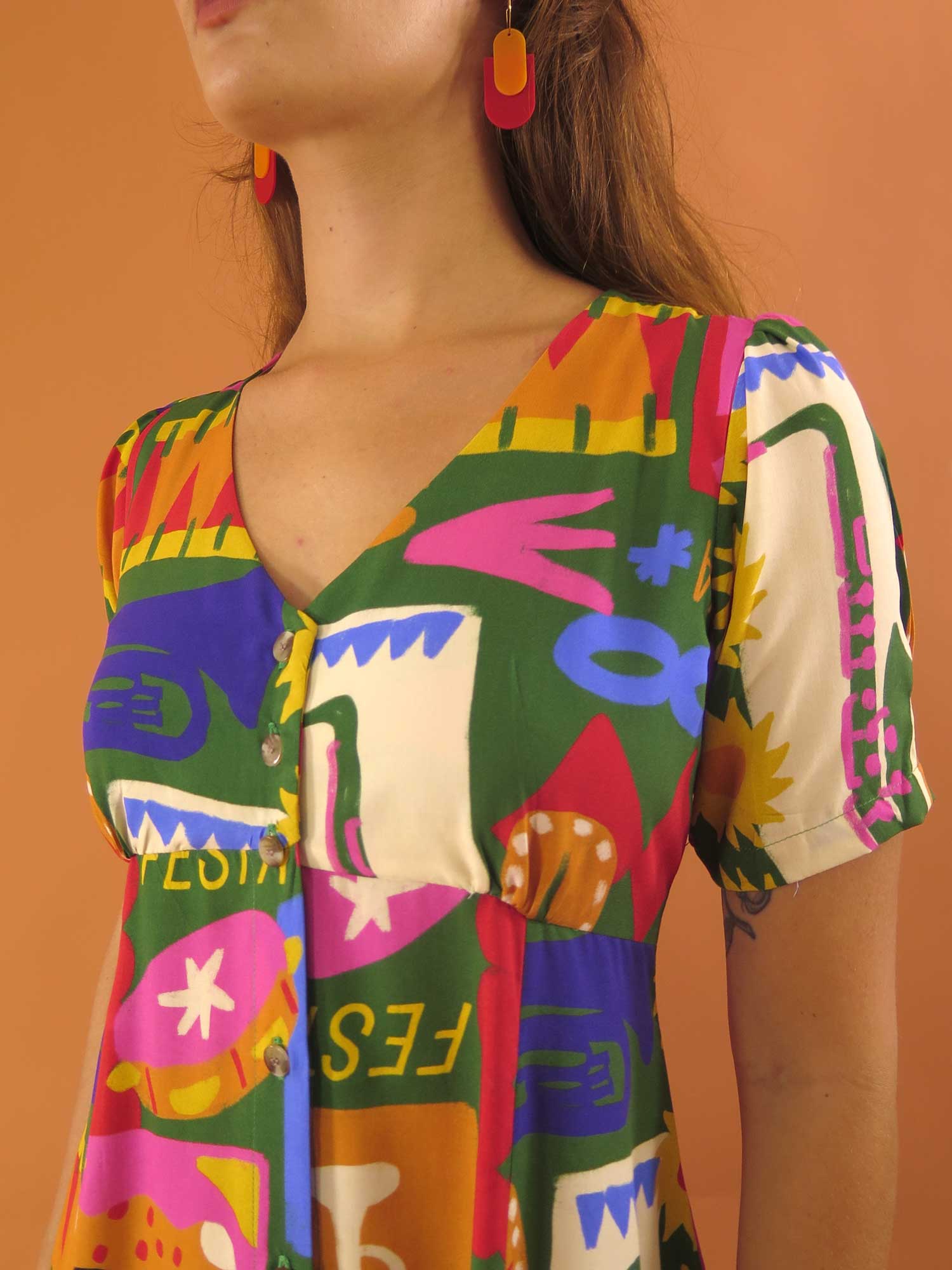 VESTIDO DAI CURTO