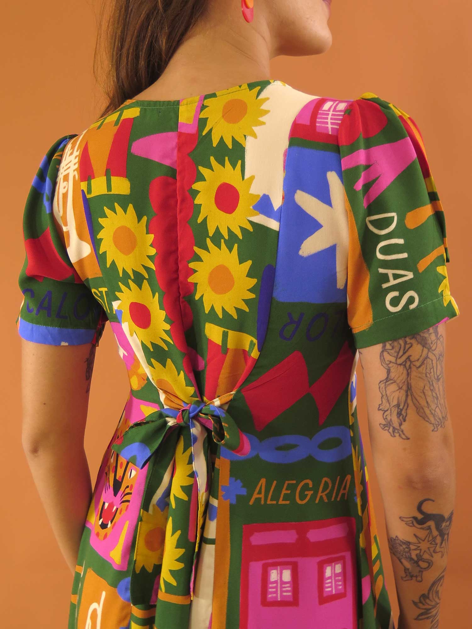 VESTIDO DAI CURTO