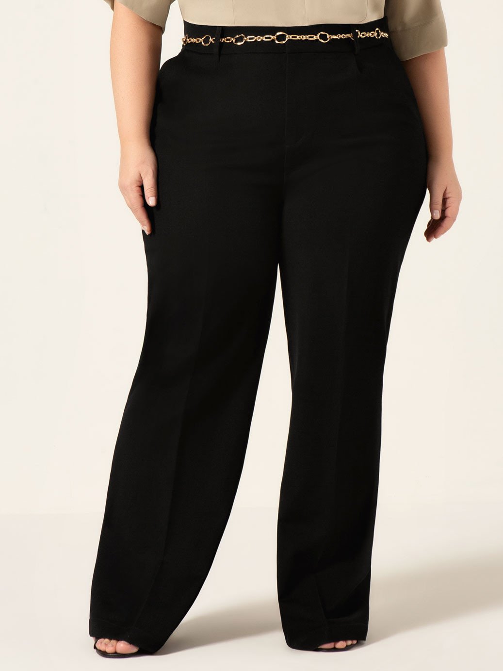Calça Reta Slim de Alfaiataria com prega Plus Size Ana Iris