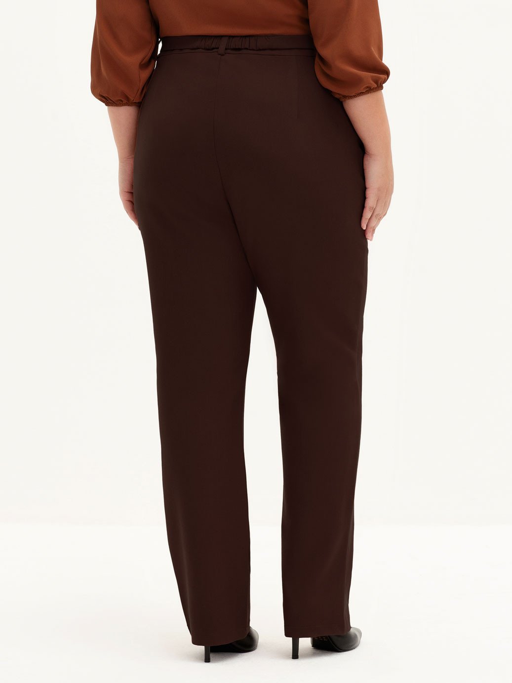 Calça Reta Regular Plus Size Marrom Ferrugem Itamara